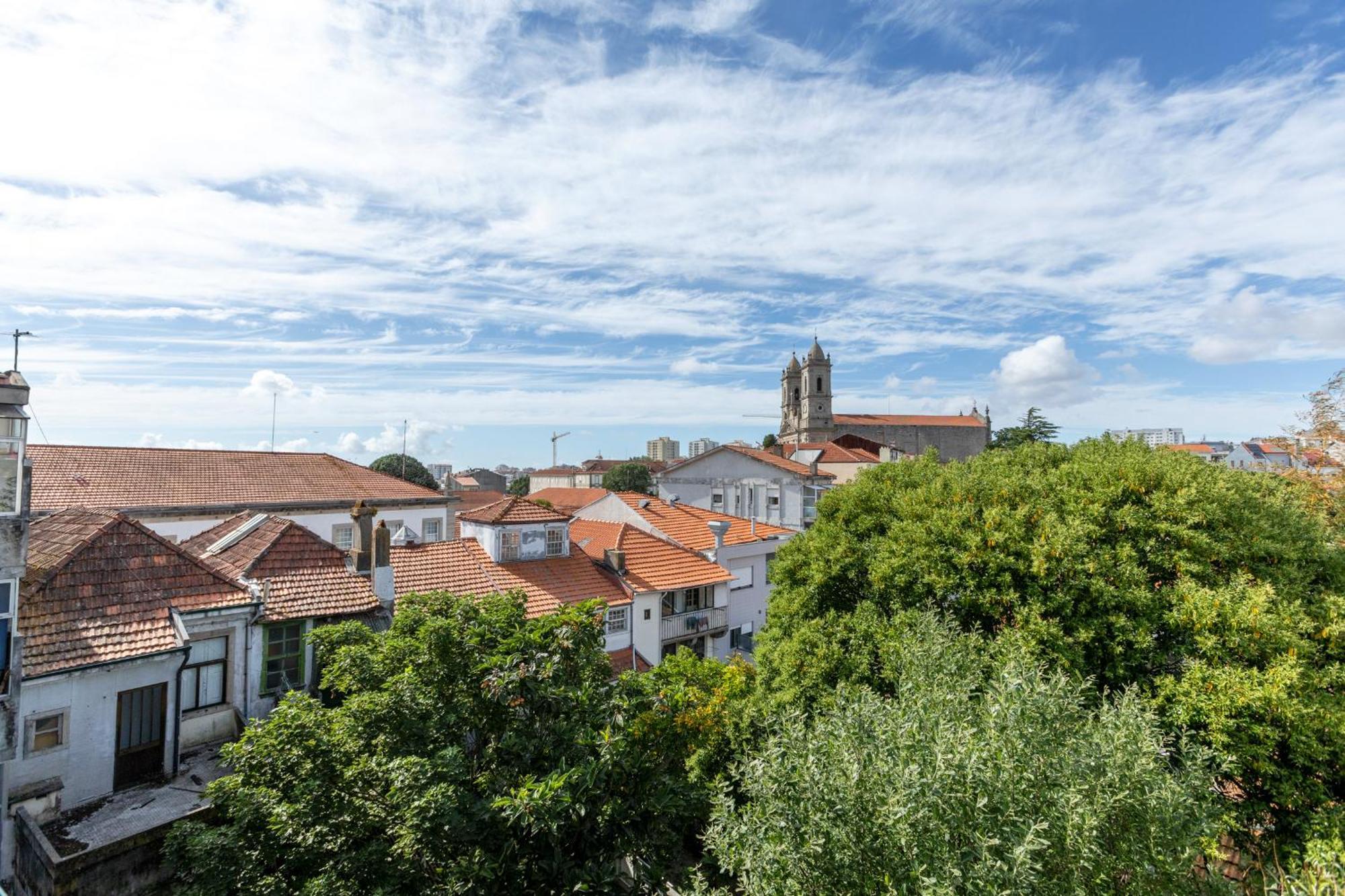 ! Luminous 2Br Top Floor ! Praca Da Republica Porto Pokój zdjęcie